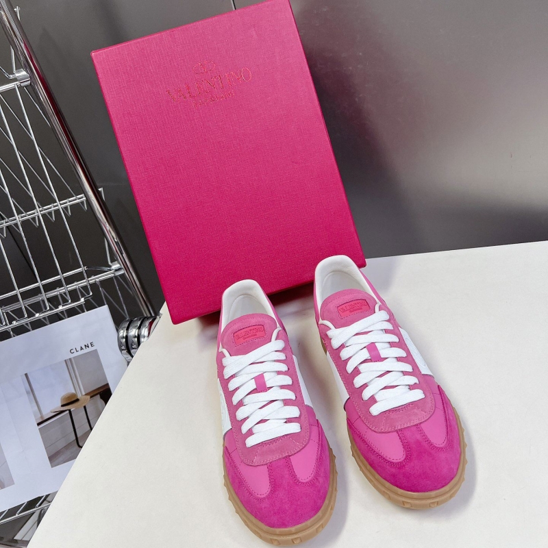 Valentino Sneakers